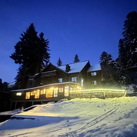 Le Bufadou - - Bed & Breakfast Laveissière